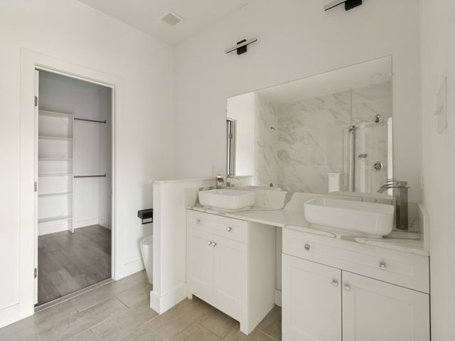 9495 Timberleaf Drive, Dallas, TX 75243