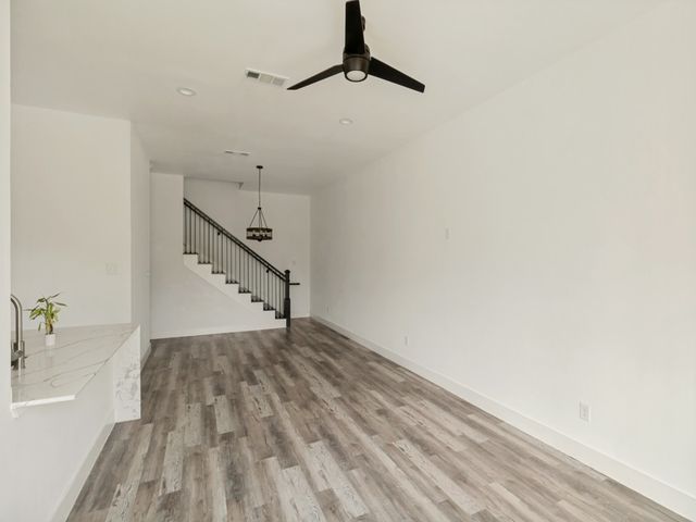 9495 Timberleaf Drive, Dallas, TX 75243