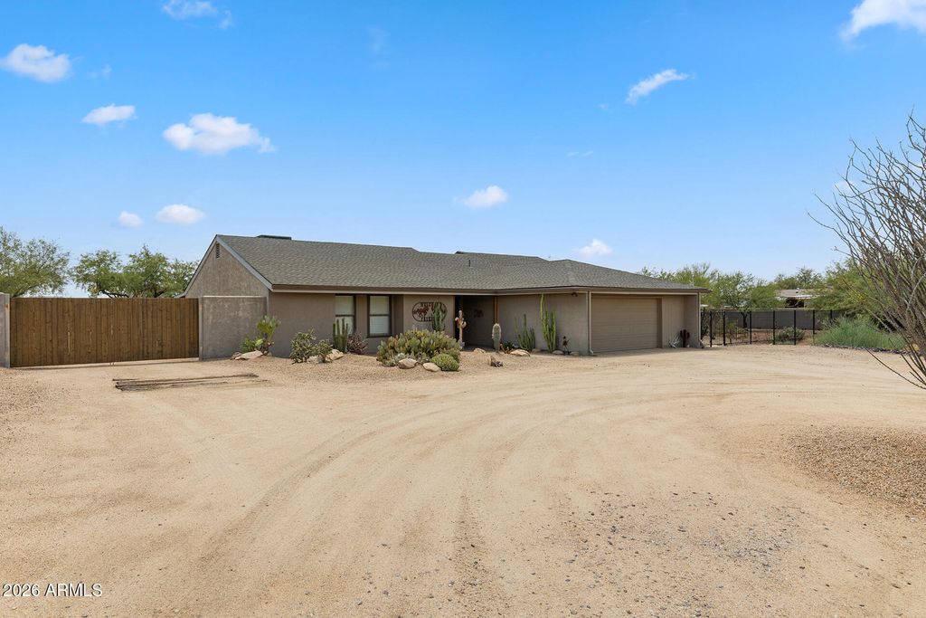 1011 E MADDOCK Road, Phoenix, AZ 85086 — photo 5