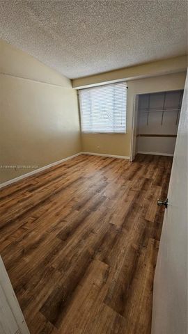 801 Lyons Rd 19203, Coconut Creek, FL 33063