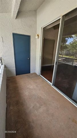 801 Lyons Rd 19203, Coconut Creek, FL 33063