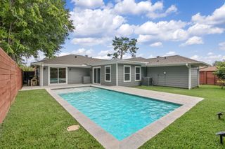 2102 Lazybrook Drive, Houston, TX 77008