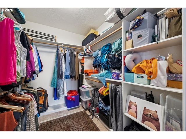 13165 Sw BRIGHTWOOD St, Beaverton, OR 97005