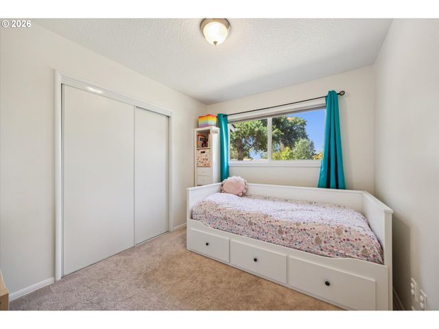 13165 Sw BRIGHTWOOD St, Beaverton, OR 97005