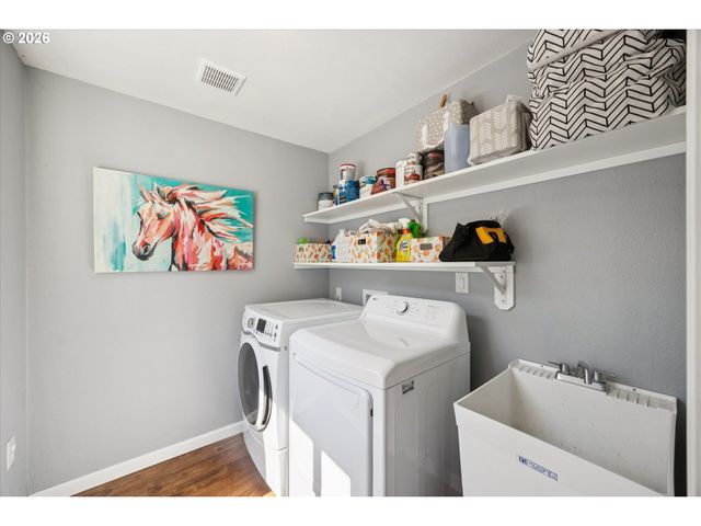 13165 Sw BRIGHTWOOD St, Beaverton, OR 97005