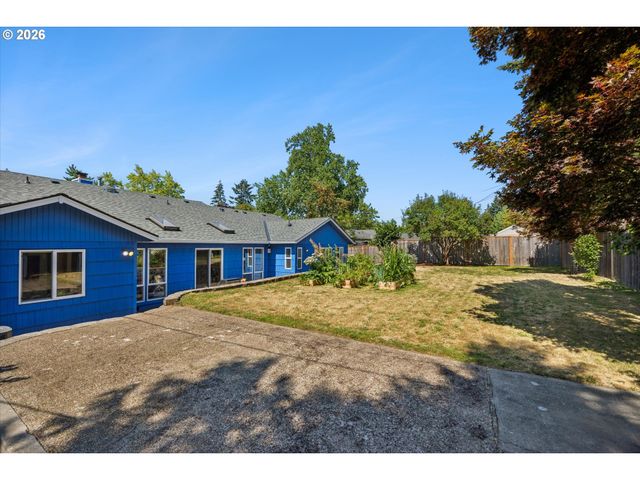 13165 Sw BRIGHTWOOD St, Beaverton, OR 97005