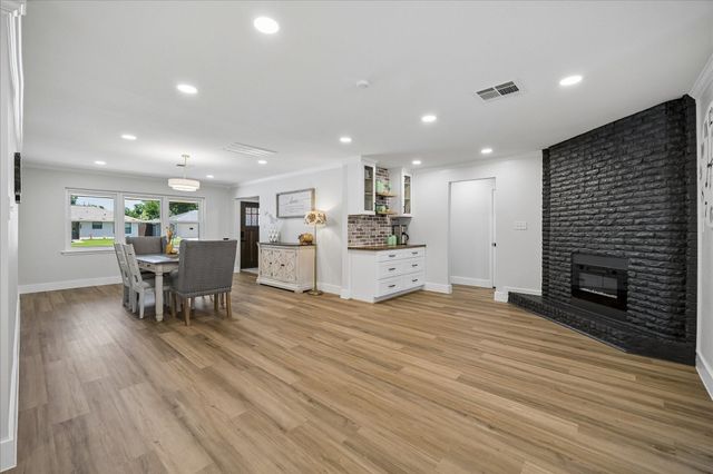 1827 Millwood Drive, Houston, TX 77008
