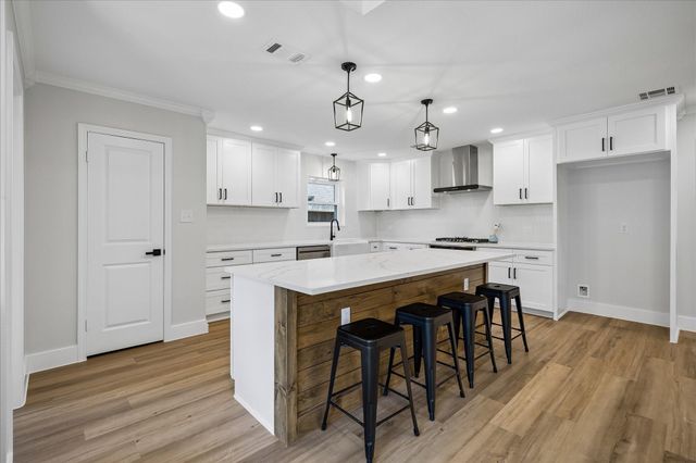 1827 Millwood Drive, Houston, TX 77008