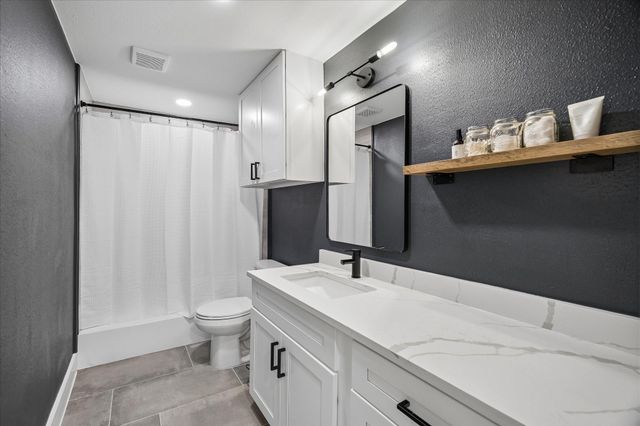 1827 Millwood Drive, Houston, TX 77008