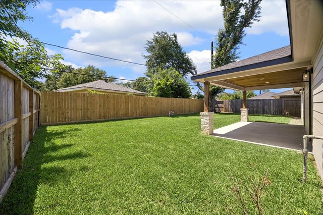 1827 Millwood Drive, Houston, TX 77008