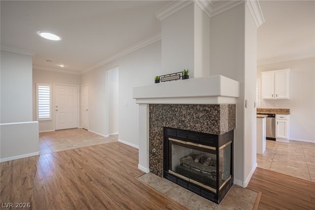 2127 King Mesa Drive, Henderson, NV 89012