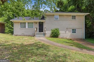 1608 W Austin Road, Decatur, GA 30032