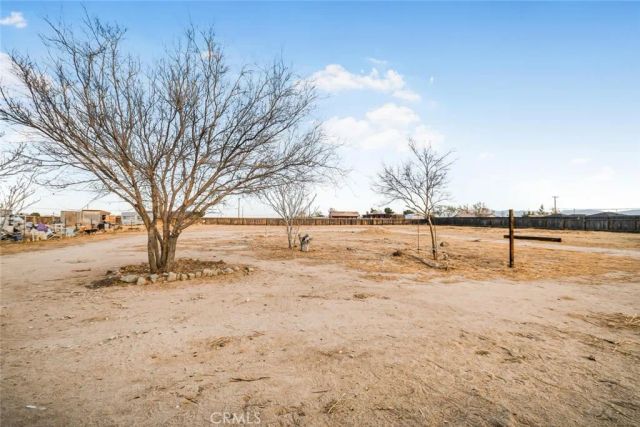 47242 92nd Street West, Lancaster, CA 93536