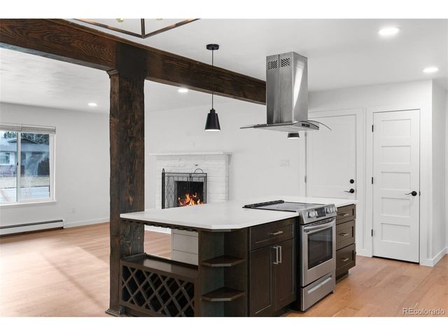 1440 Northwestern Rd, Longmont, CO 80503
