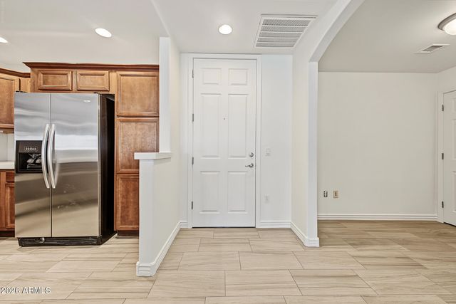 5350 E DEER VALLEY Drive 4439, Phoenix, AZ 85054