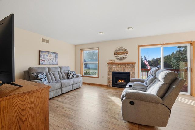 260 WHITE OAK AVENUE, Plover, WI 54467