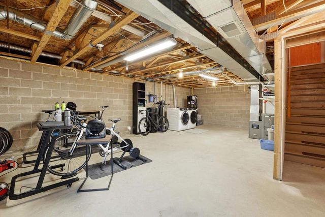 260 WHITE OAK AVENUE, Plover, WI 54467