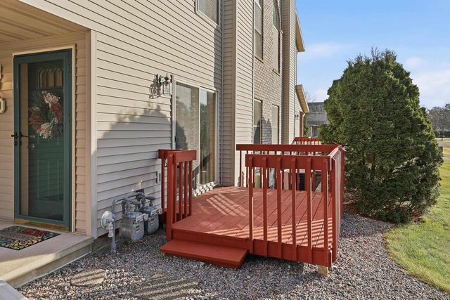 260 WHITE OAK AVENUE, Plover, WI 54467