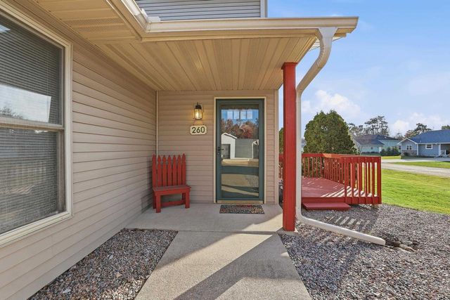 260 WHITE OAK AVENUE, Plover, WI 54467