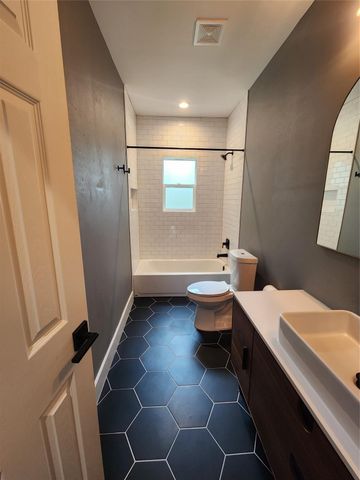208 N Waverly Drive 206-208, Dallas, TX 75208