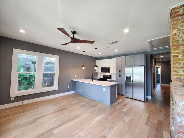 208 N Waverly Drive 206-208, Dallas, TX 75208