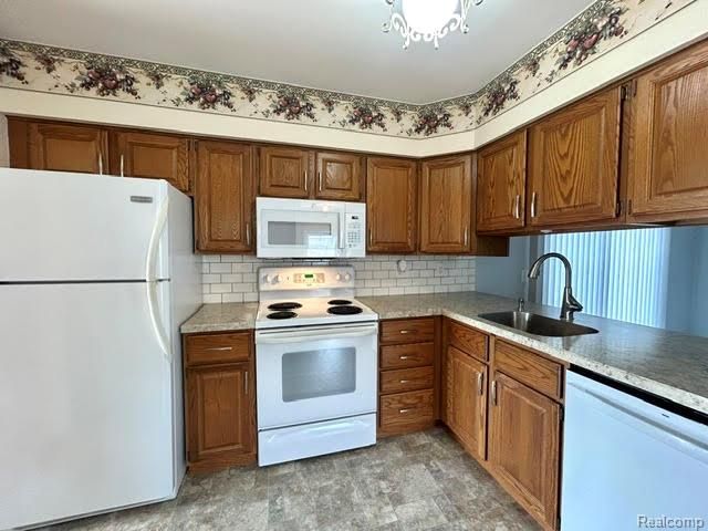 34246 Preston Drive, Sterling Heights, MI 48312