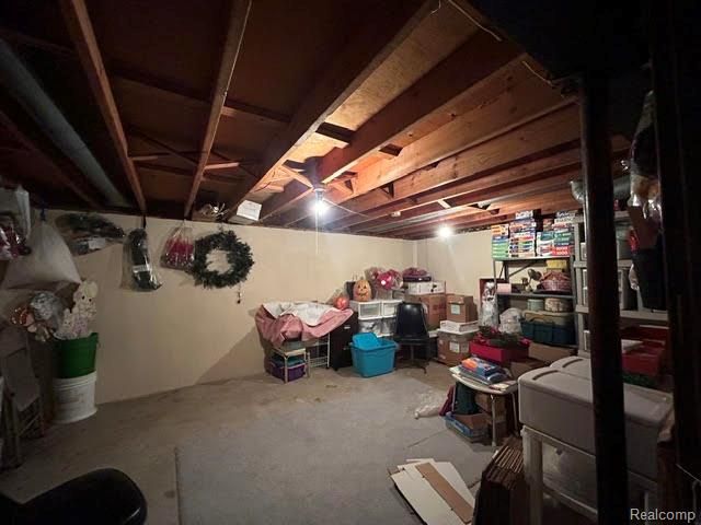 34246 Preston Drive, Sterling Heights, MI 48312