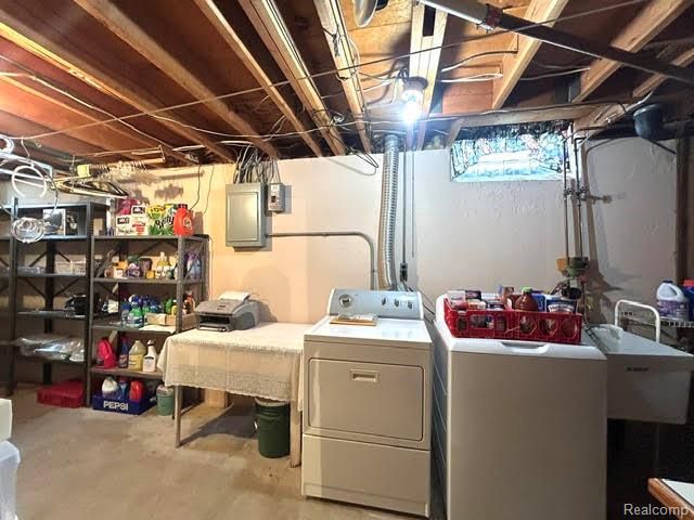 34246 Preston Drive, Sterling Heights, MI 48312
