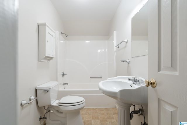 8159 JONES STREET, Thorsby, AL 35171