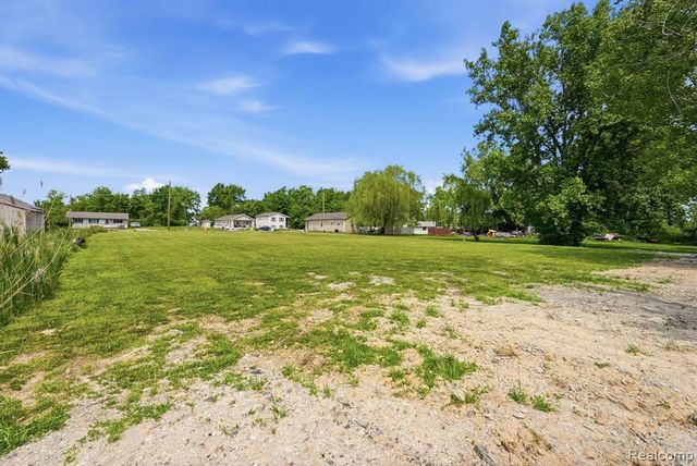 00 La Croix Street, Clinton Township, MI 48036
