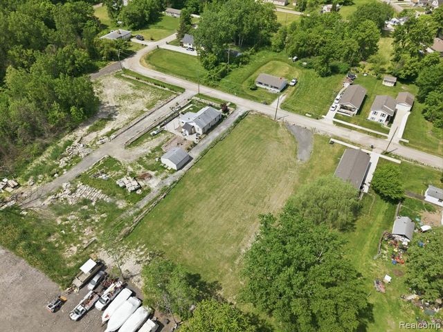 00 La Croix Street, Clinton Township, MI 48036