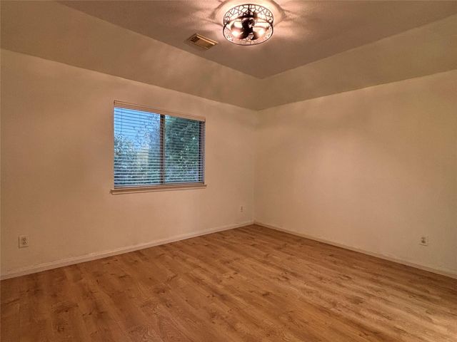3126 Valley Court, Manvel, TX 77578