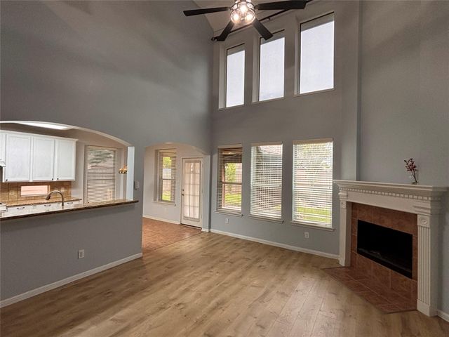 3126 Valley Court, Manvel, TX 77578