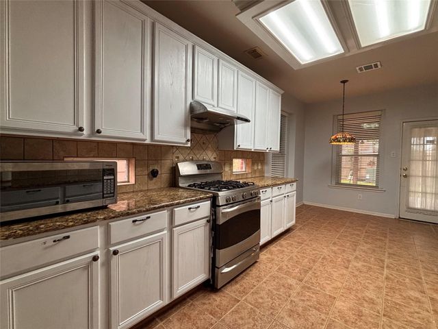 3126 Valley Court, Manvel, TX 77578