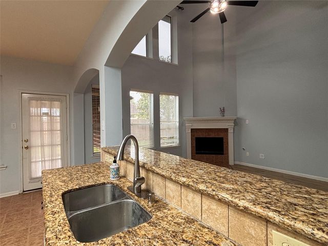 3126 Valley Court, Manvel, TX 77578