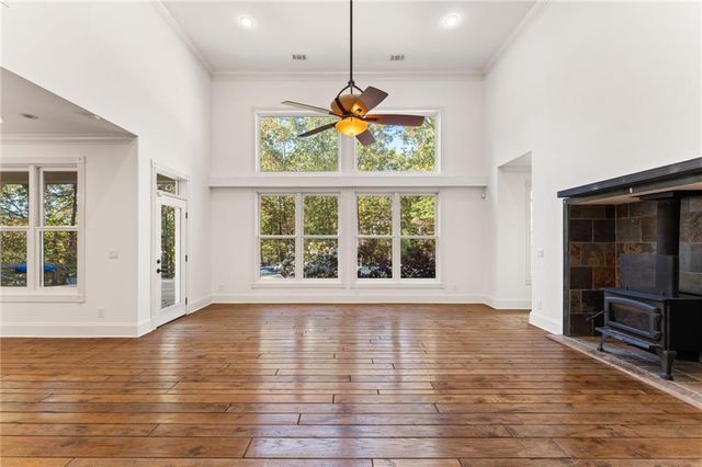 705 Brown Deer Drive, Talking Rock, GA 30175