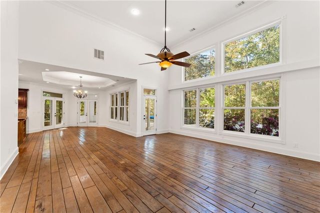 705 Brown Deer Drive, Talking Rock, GA 30175