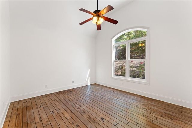 705 Brown Deer Drive, Talking Rock, GA 30175