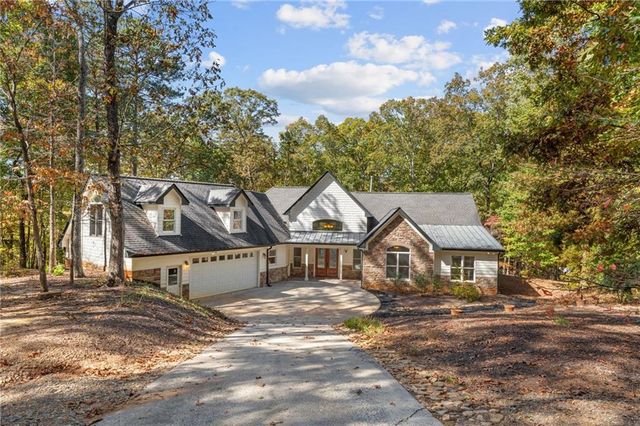 705 Brown Deer Drive, Talking Rock, GA 30175