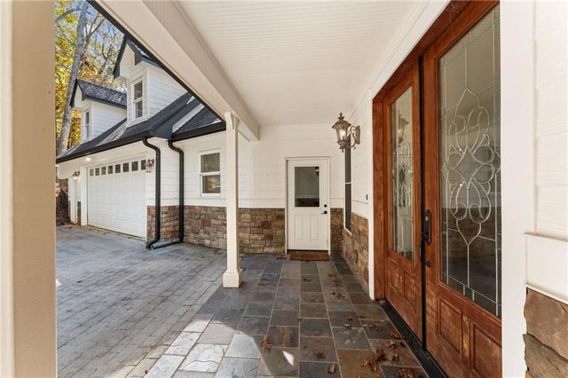 705 Brown Deer Drive, Talking Rock, GA 30175