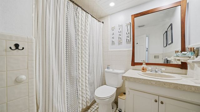 15 Ocean Woods Dr, St Augustine, FL 32080