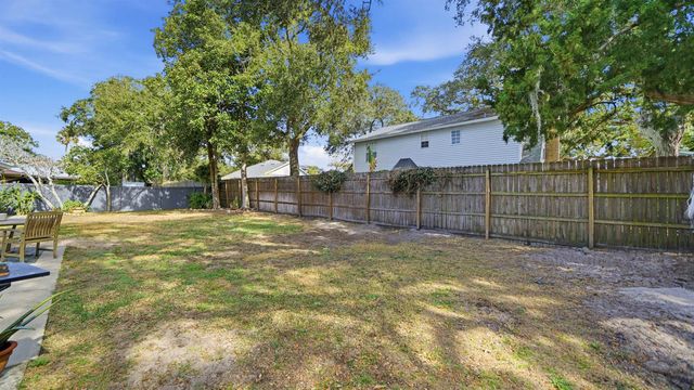 15 Ocean Woods Dr, St Augustine, FL 32080