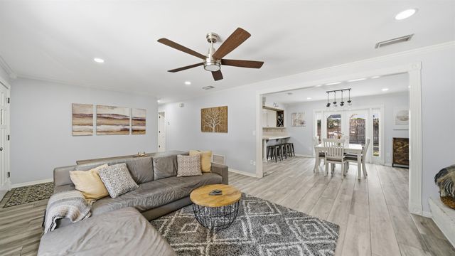 15 Ocean Woods Dr, St Augustine, FL 32080