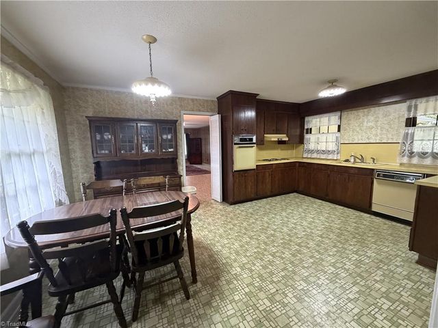 2548 Moir Mill Road, Reidsville, NC 27320
