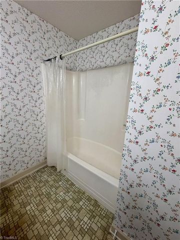 2548 Moir Mill Road, Reidsville, NC 27320