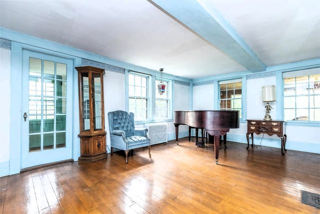 20 East Street, Middleton, MA 01949