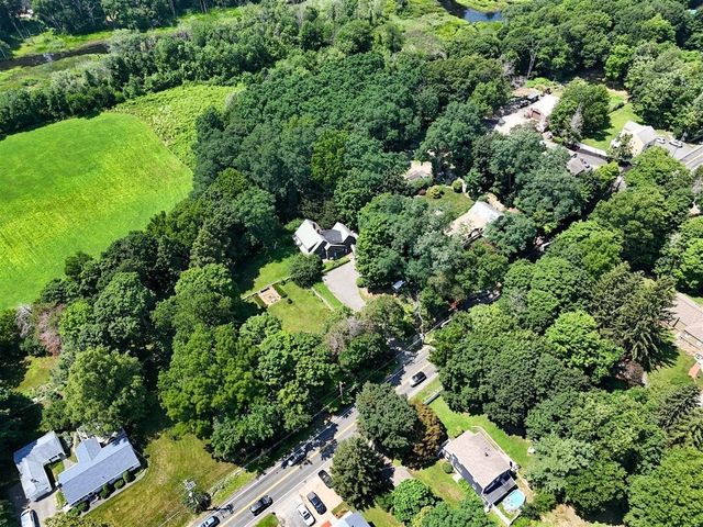 20 East Street, Middleton, MA 01949