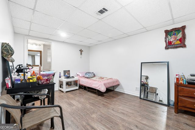 599 Springwood Drive NW, Lilburn, GA 30047