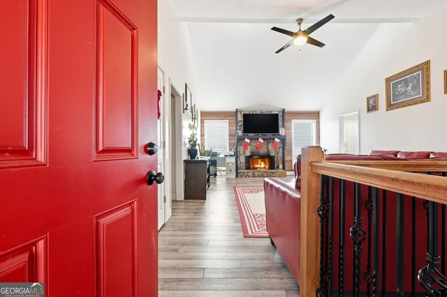 599 Springwood Drive NW, Lilburn, GA 30047