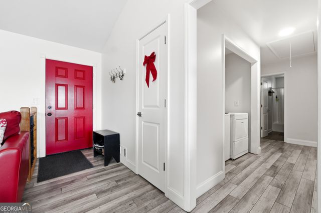 599 Springwood Drive NW, Lilburn, GA 30047